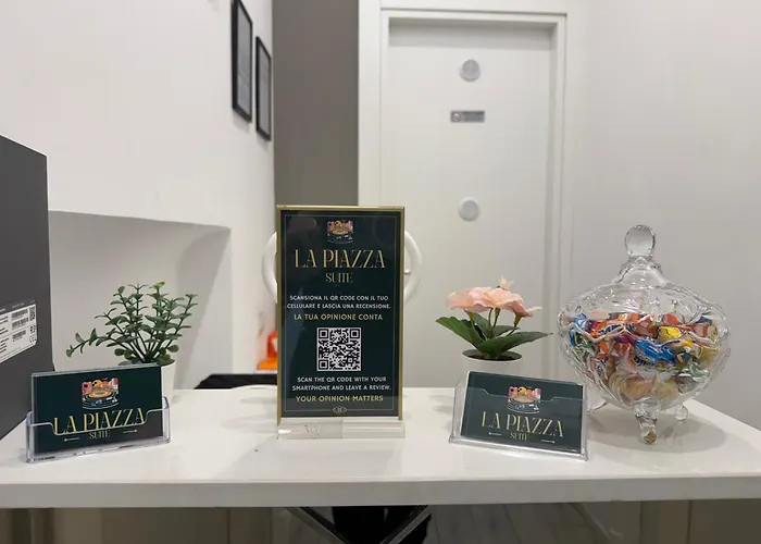 La Piazza Suite Napoli